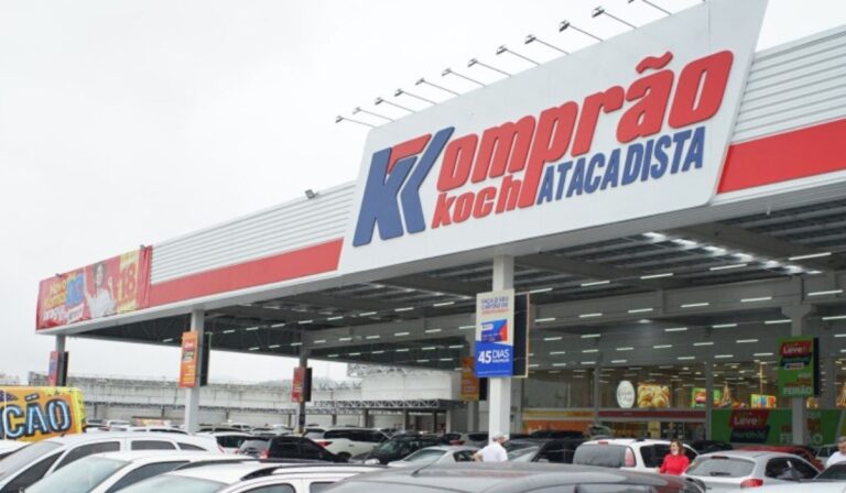 Grupo koch acaba com escala 6×1 e adota jornada 5×2 em supermercado de SC