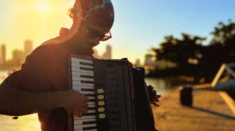 Fim de semana terá música, feiras e atrações culturais em Navegantes