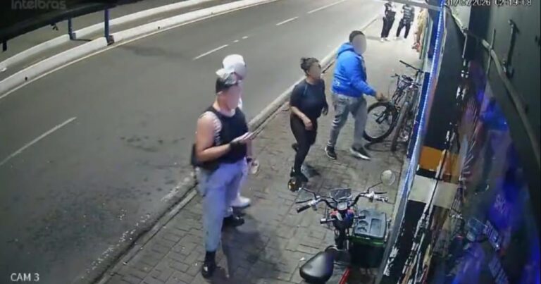 Funcionário de bar é alvo de disparo de arma de fogo em Balneário Camboriú