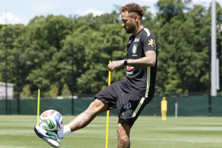 Neymar não está relacionado para o jogo de hoje e não viajará com a Seleção para a partida contra o Haiti.