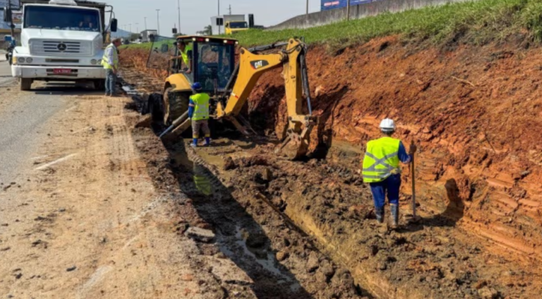 Obra muda acessos da BR-101 e avança para nova etapa em Balneário Camboriú