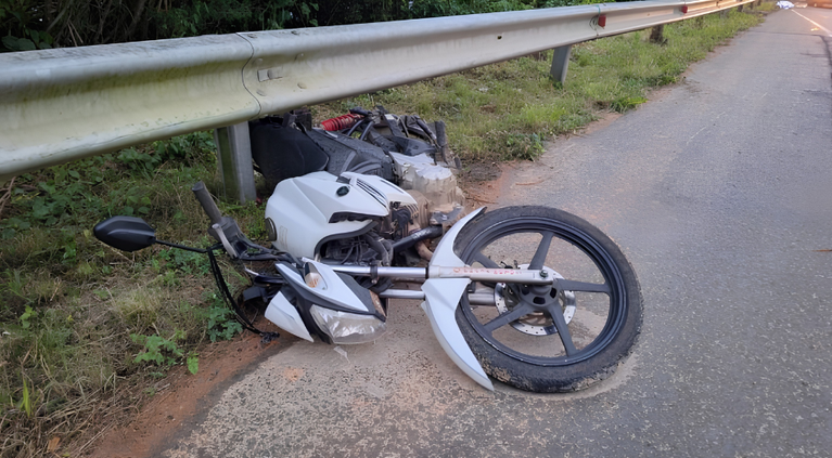 Motociclista de 46 anos morre após sofrer queda na SC-412, em Ilhota