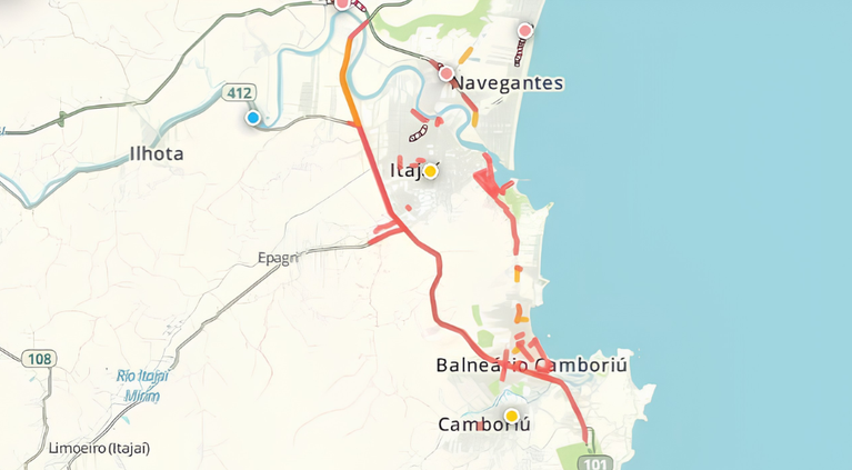 BR-101 tem mais de 27 km de congestionamento entre BC e Navegantes nesta quinta