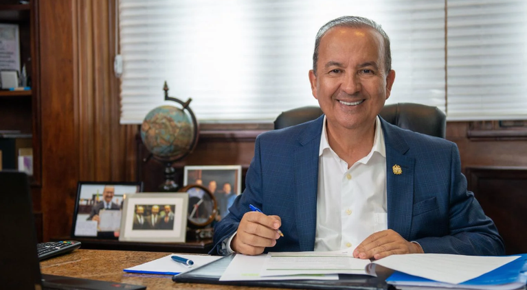 Câmara de Balneário Piçarras aprova título de Cidadão Honorário ao governador Jorginho Mello