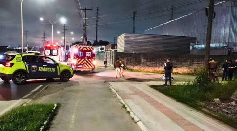 Ciclista de 34 anos morre após ser atingido por caminhão em Itajaí